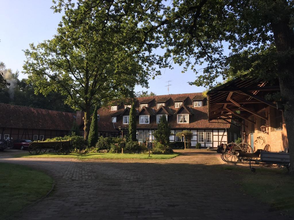 Landhotel Gutshof Im Oertzetal In Oldendorf, Suedheide Hermannsburg Esterno foto